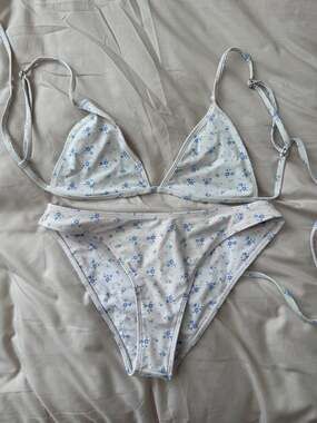 KOANA SWIM Ditsy Floral Print Triangle Bikini Set